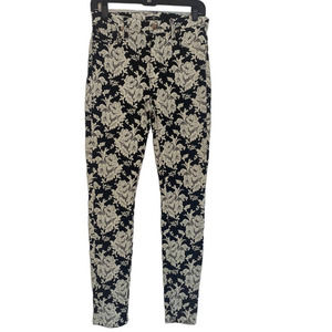 7 for all Mankind Black & White Floral Stretch Jean Leggings